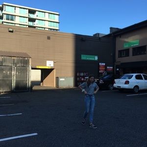 Meet your Posher, Avery